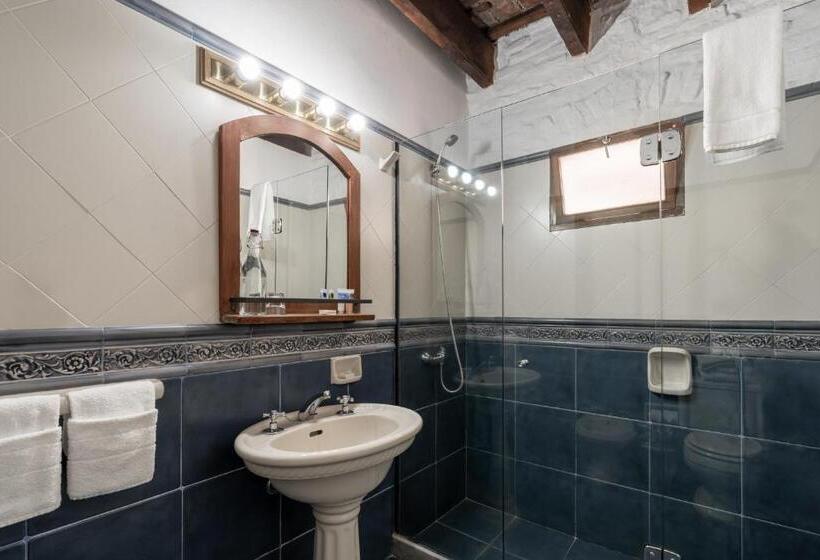 חדר סופריור, Posada Manuel Lobo