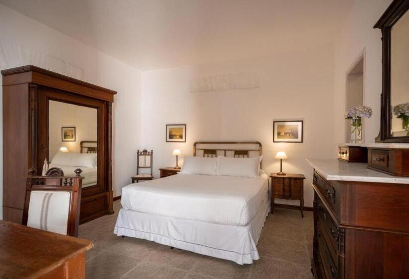 חדר סופריור, Posada Manuel Lobo