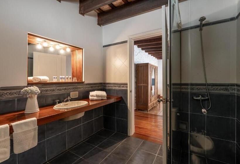 חדק דלוקס עם ג'קוזי, Posada Manuel Lobo