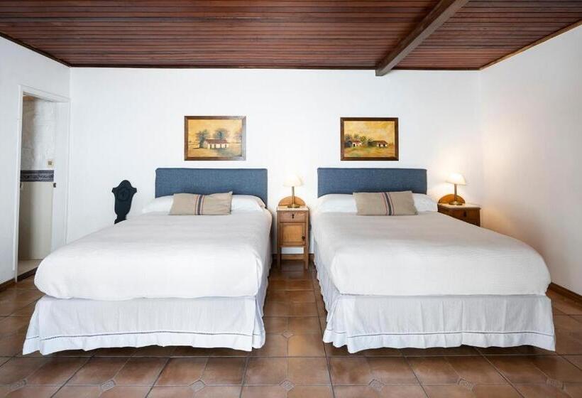 חדר סופריור, Posada Manuel Lobo