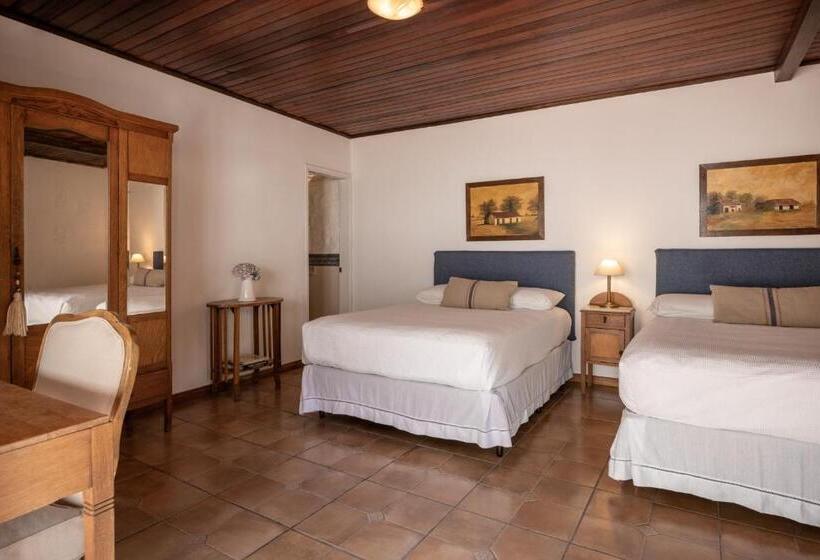 חדר סופריור, Posada Manuel Lobo