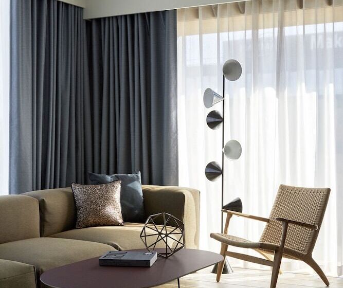 سوییت اجرایی, Puro łódź Centrum