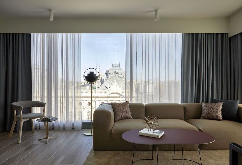 سوییت اجرایی, Puro łódź Centrum