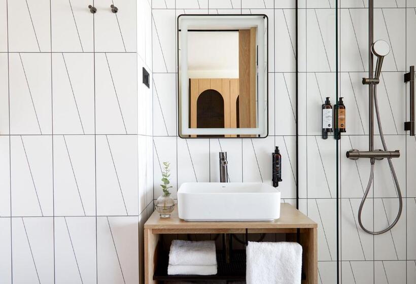 اتاق استاندارد, Puro łódź Centrum