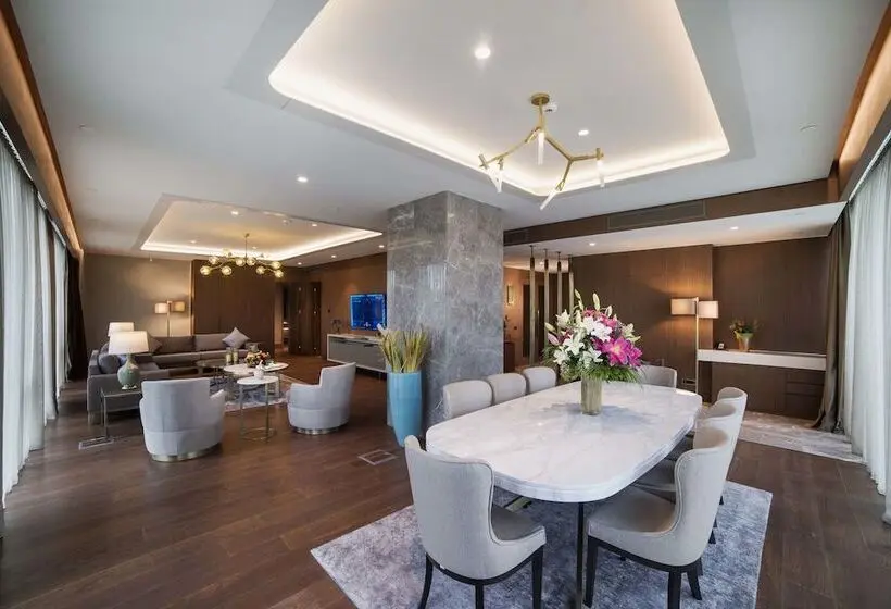 プレジデントスイートルーム, Radisson Collection Hotel, Vadistanbul