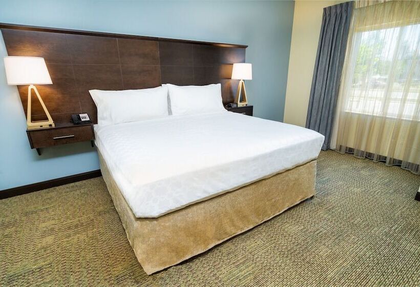 스위트, Staybridge Suites Newark Fremont, An Ihg