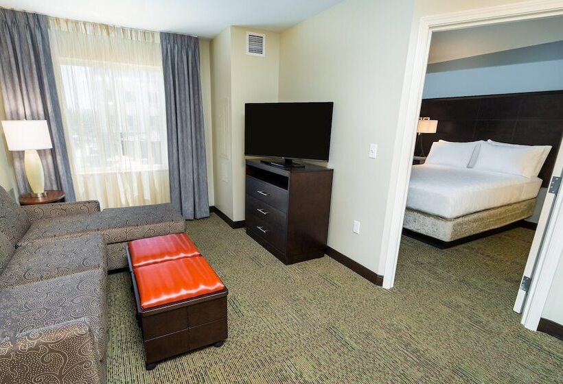 스위트, Staybridge Suites Newark Fremont, An Ihg