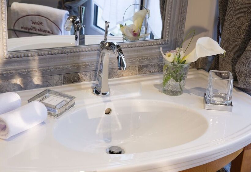 套房, Château Laroche Ploquin