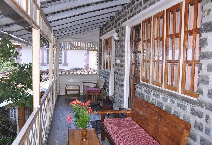 סוויטה, Lilly's Valley Resort