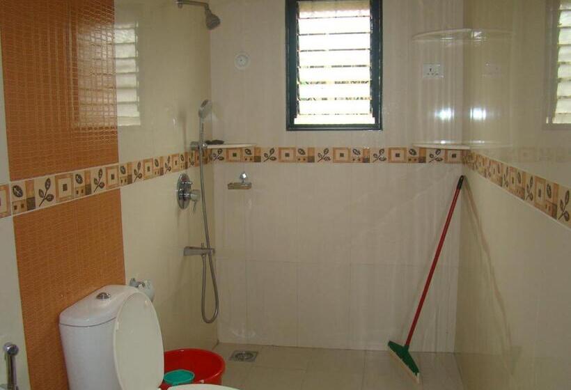 标准工作室带阳台, Saikunj Holiday Homes