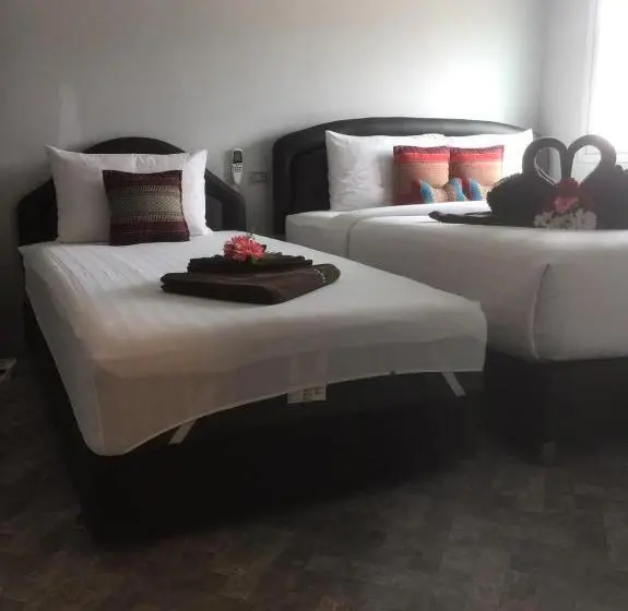 3-Bett-Standardzimmer, Nest Hostel Lipe