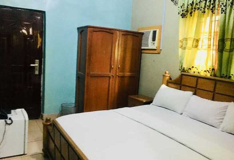 اتاق استاندارد, Omo Lucas Hotel & Suites