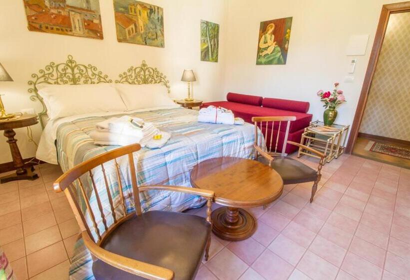 חדר קומפורט לשלושה, B&b Palazzi