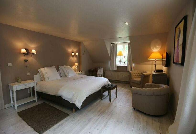 Номер Deluxe, La Roseraie