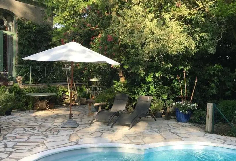 Deluxe-huone, La Roseraie