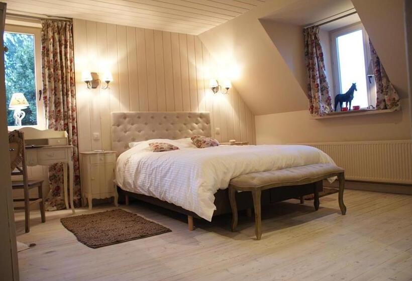 Номер Deluxe, La Roseraie