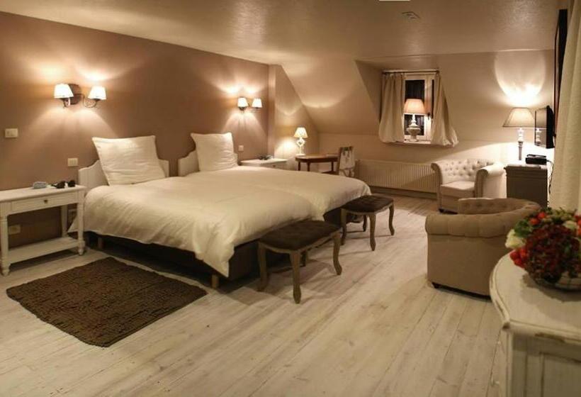 Номер Deluxe, La Roseraie