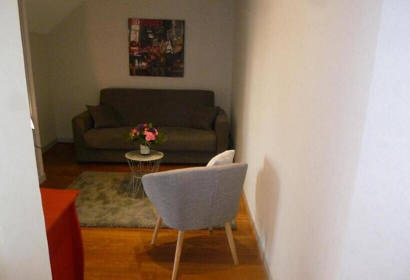 スタンダードトリプルルーム, Auberge De La Terrasse