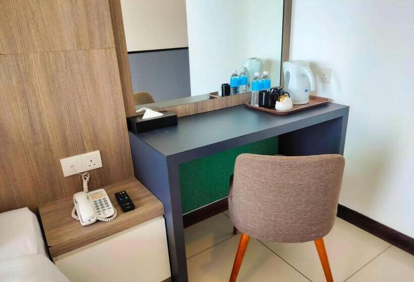 带大床的高级房间, D Wharf Hotel & Serviced Residence