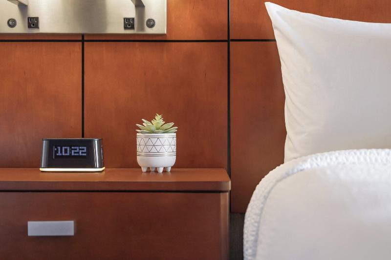 Апартаменты 1 Спальня Вид на Город, K Tower Boutique Hotel By Lucerna