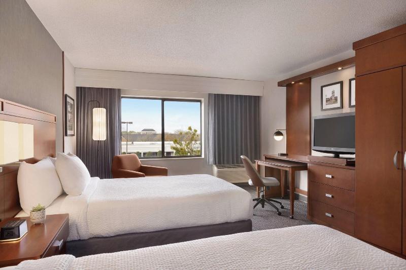 Апартаменты 1 Спальня Вид на Город, K Tower Boutique Hotel By Lucerna