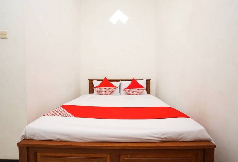 标准间, Karolin Syariah Homestay by OYO Rooms