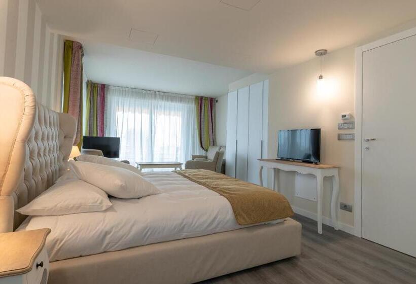 Junior Suite Vue Mer, La Dolce Vita