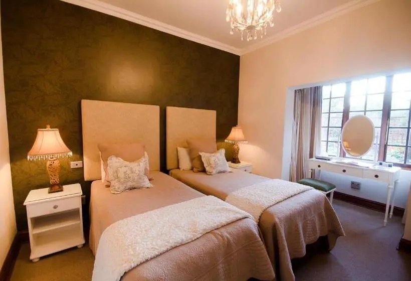 Deluxe-perhehuone, Rawdons Hotel & Brewery