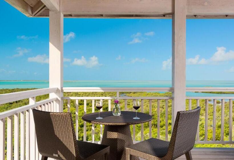 オーシャンビュースイート, Sailrock South Caicos   Island Hop Flight Included