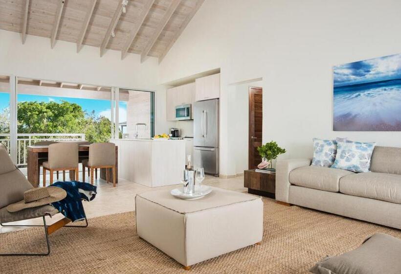 2 Bedrooms Suite Sea View, Sailrock South Caicos   Island Hop Flight Included
