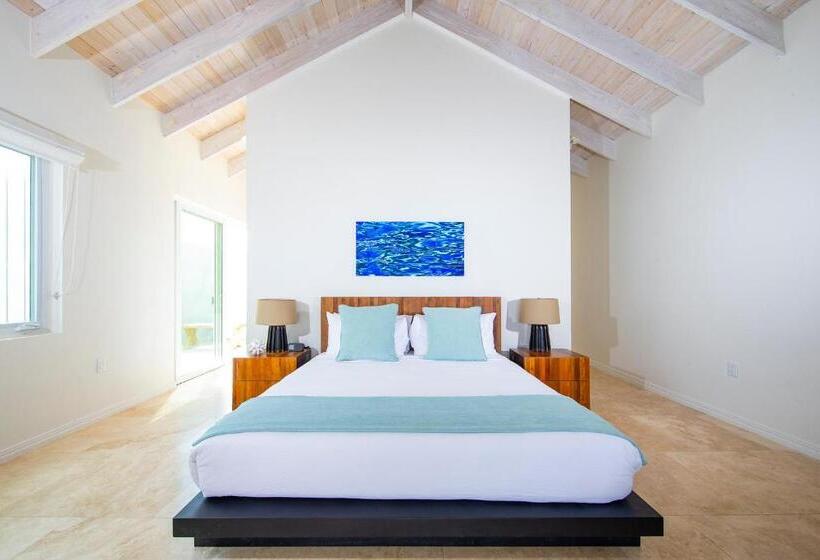 سوئیت 2 خوابه, Sailrock South Caicos   Island Hop Flight Included