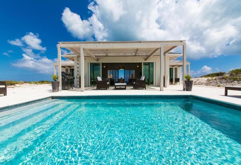 ویلای 2 خوابه, Sailrock South Caicos   Island Hop Flight Included