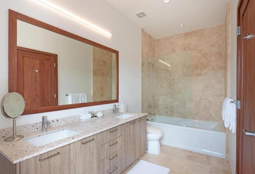 ツーベッドルーム　ヴィラ, Sailrock South Caicos   Island Hop Flight Included