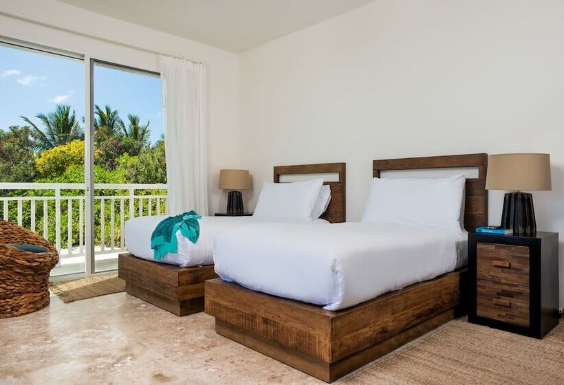 ویلای 4 خوابه, Sailrock South Caicos   Island Hop Flight Included