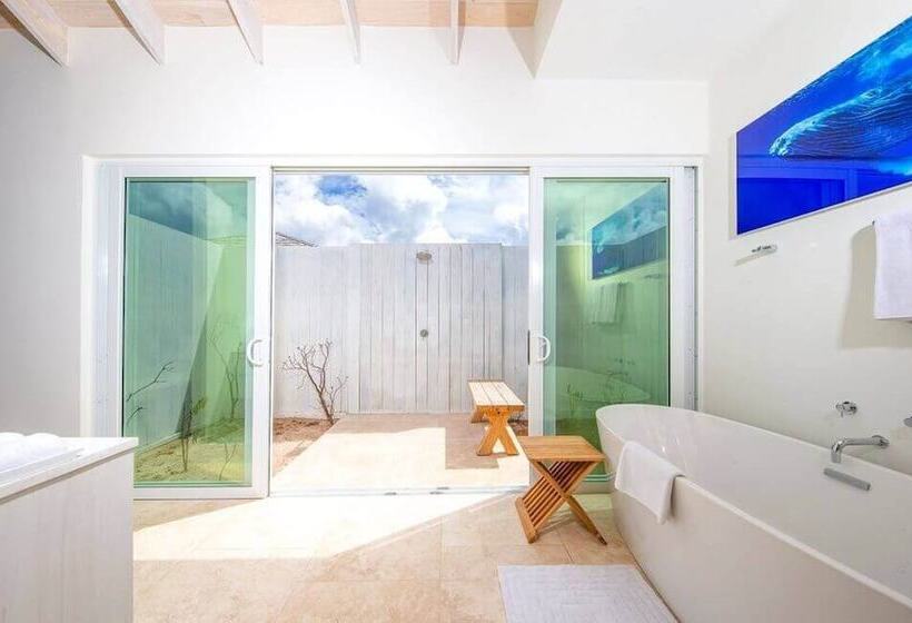 ２ベッドスイートルーム, Sailrock South Caicos   Island Hop Flight Included