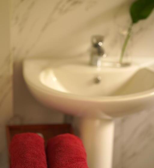 Номер Deluxe, Temple Tree