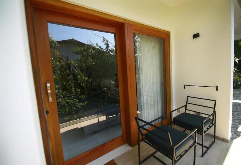 Номер Superior, Temple Tree