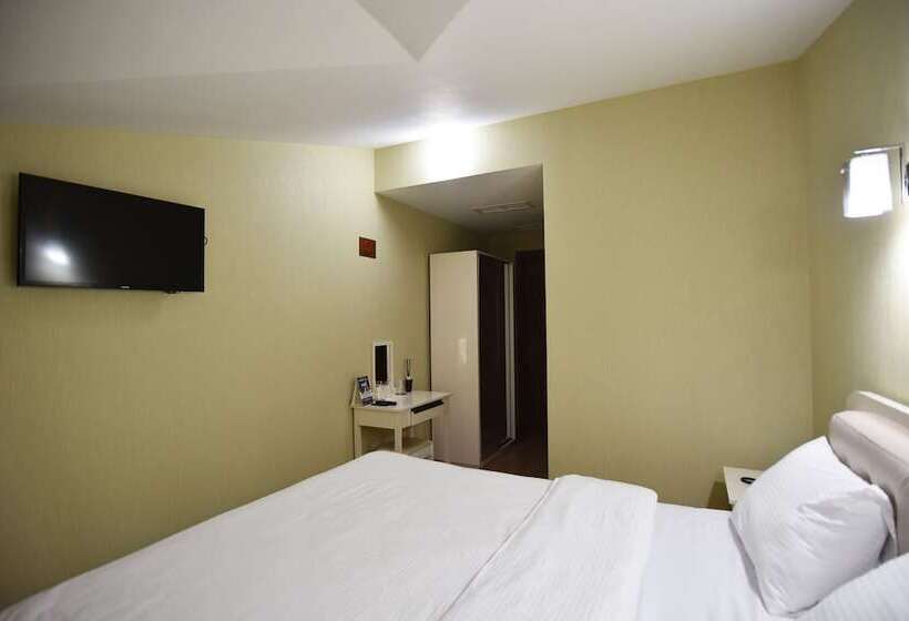 اتاق استاندارد, Grand Hotel Luna