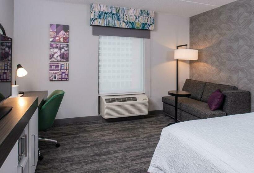 غرفة قياسية سرير كينج, Hampton Inn & Suites Winstonsalem Downtown