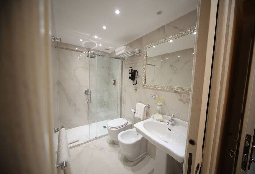 חדר דלוקס, Maison Tritone