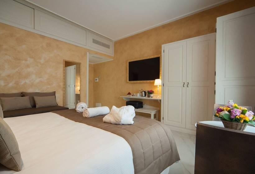 חדר דלוקס לשלושה, Maison Tritone