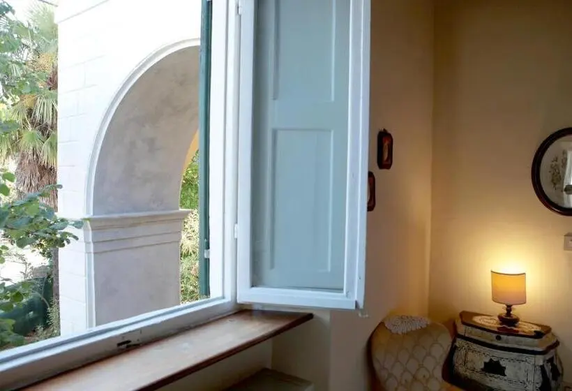 デラックスの4人部屋, Villa La Dogana