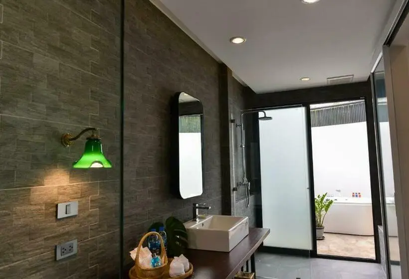 ガーデンビューデラックスルーム, Tungtong Beach Villas