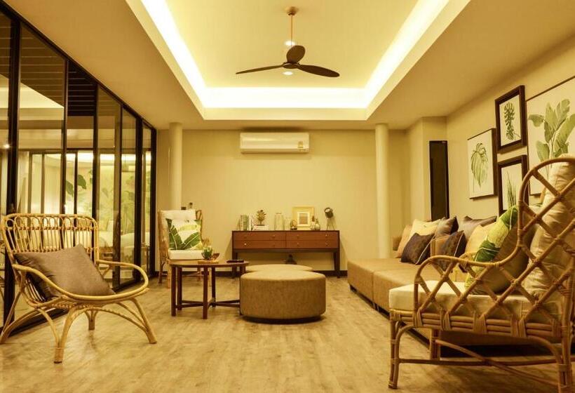 Quarto Familiar Vista Jardim, Tungtong Beach Villas