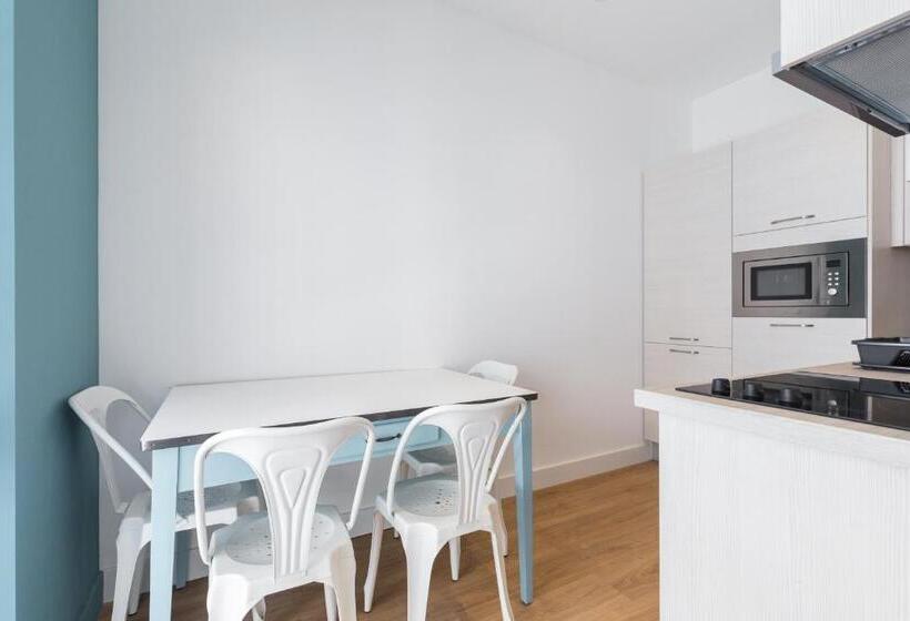 Апартаменты 2 Спальни, Florella Antibes Apartment