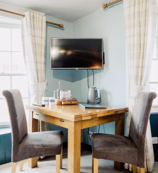 Номер Deluxe, The Corner House Canterbury