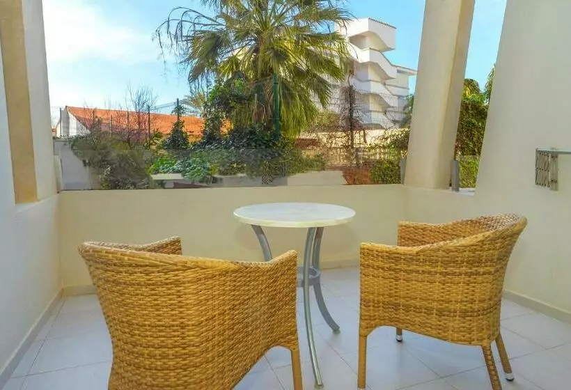 آپارتمان 1 خوابه, Aparthotel Fontanellas Playa