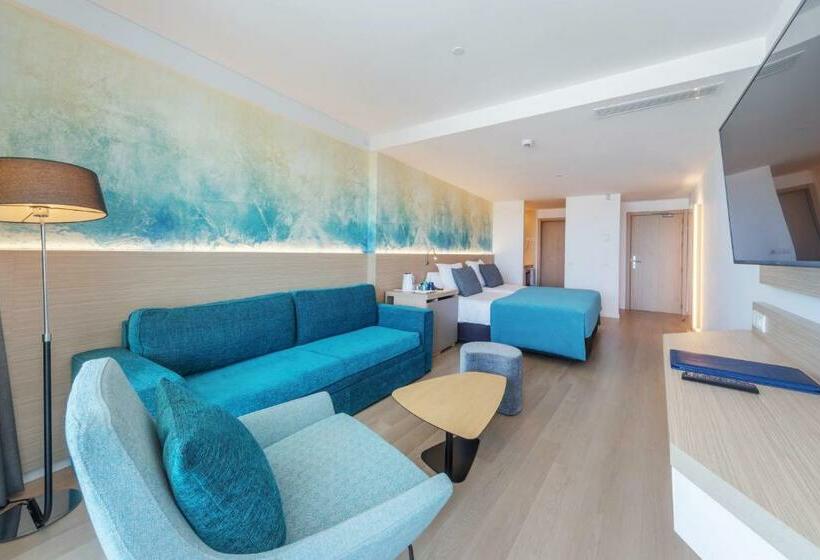 جناح سوبيريور مطل علي البحر, Aparthotel Fontanellas Playa