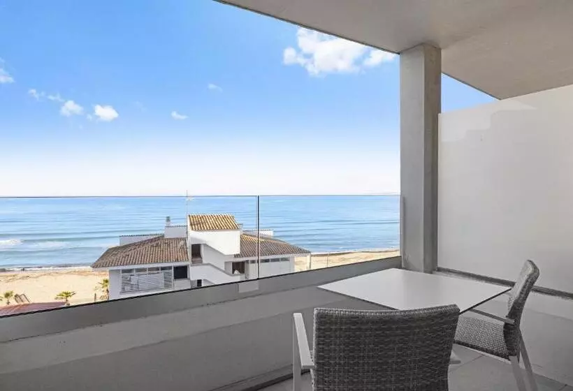 سوییت جونیور با چشمانداز دریا, Aparthotel Fontanellas Playa