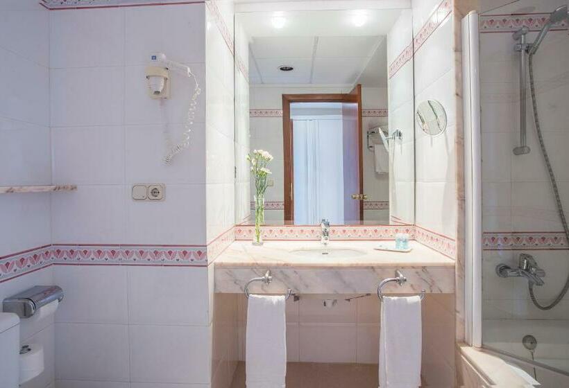 Номер Стандарт Вид на Бассейн, Hipotels Said